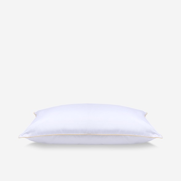 Fieldcrest Luxury Microgel Pillow